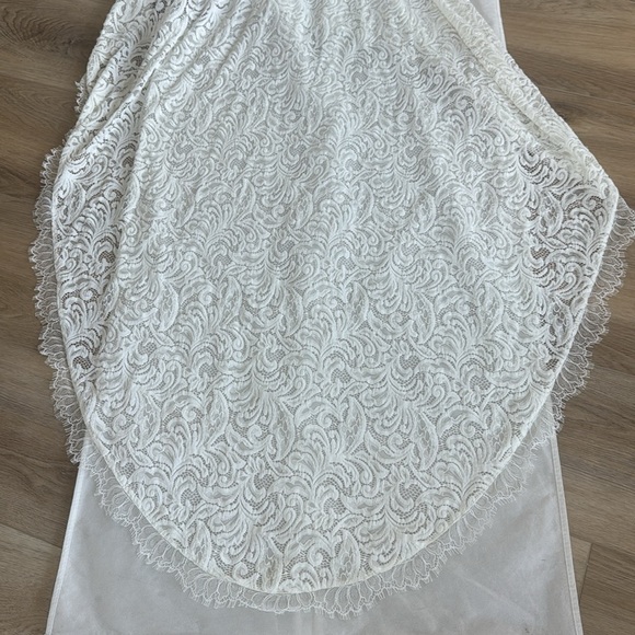 Grace Loves Lace 🤍Orla Wedding Dress - Picture 11 of 11